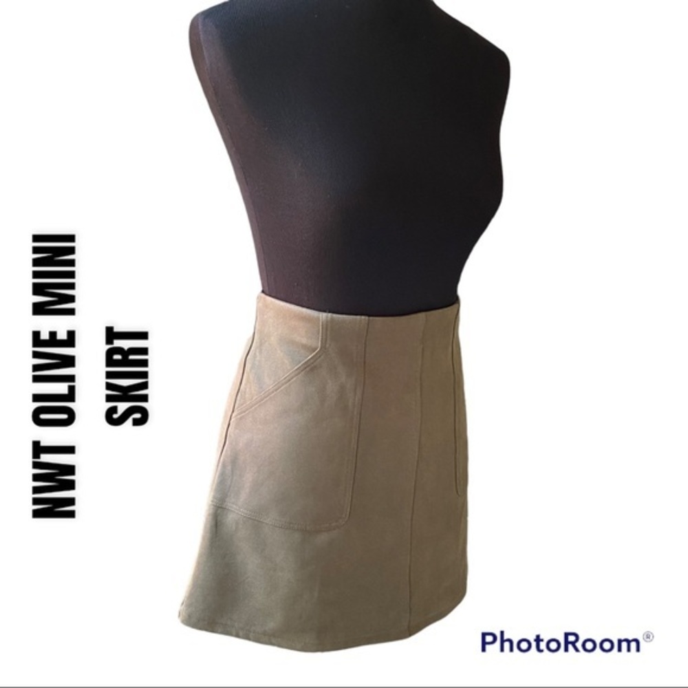 NWT OLIVE SUEDE MINI SKIRT 🎉🎉